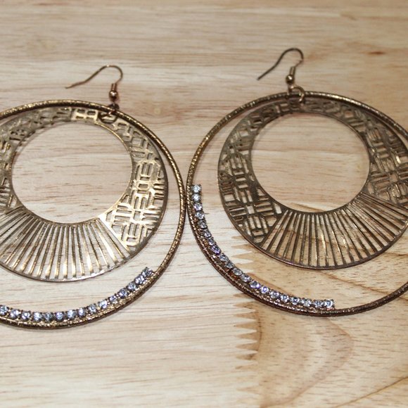 Large Bangle Earrings w/Rhinestones - Picture 6 of 7
